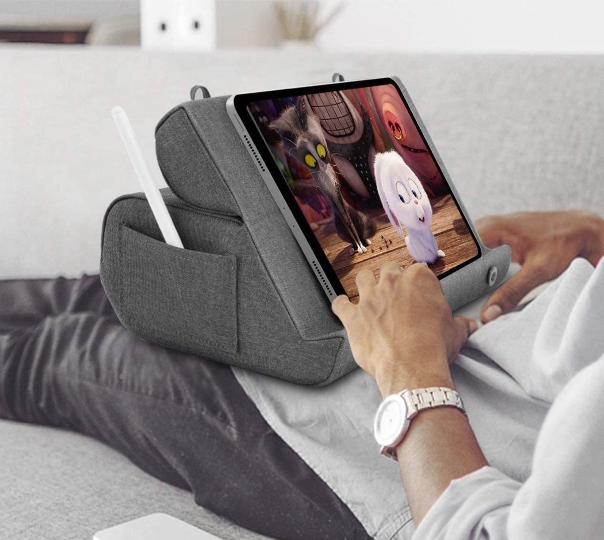 iPad hands-free watching pillow stand