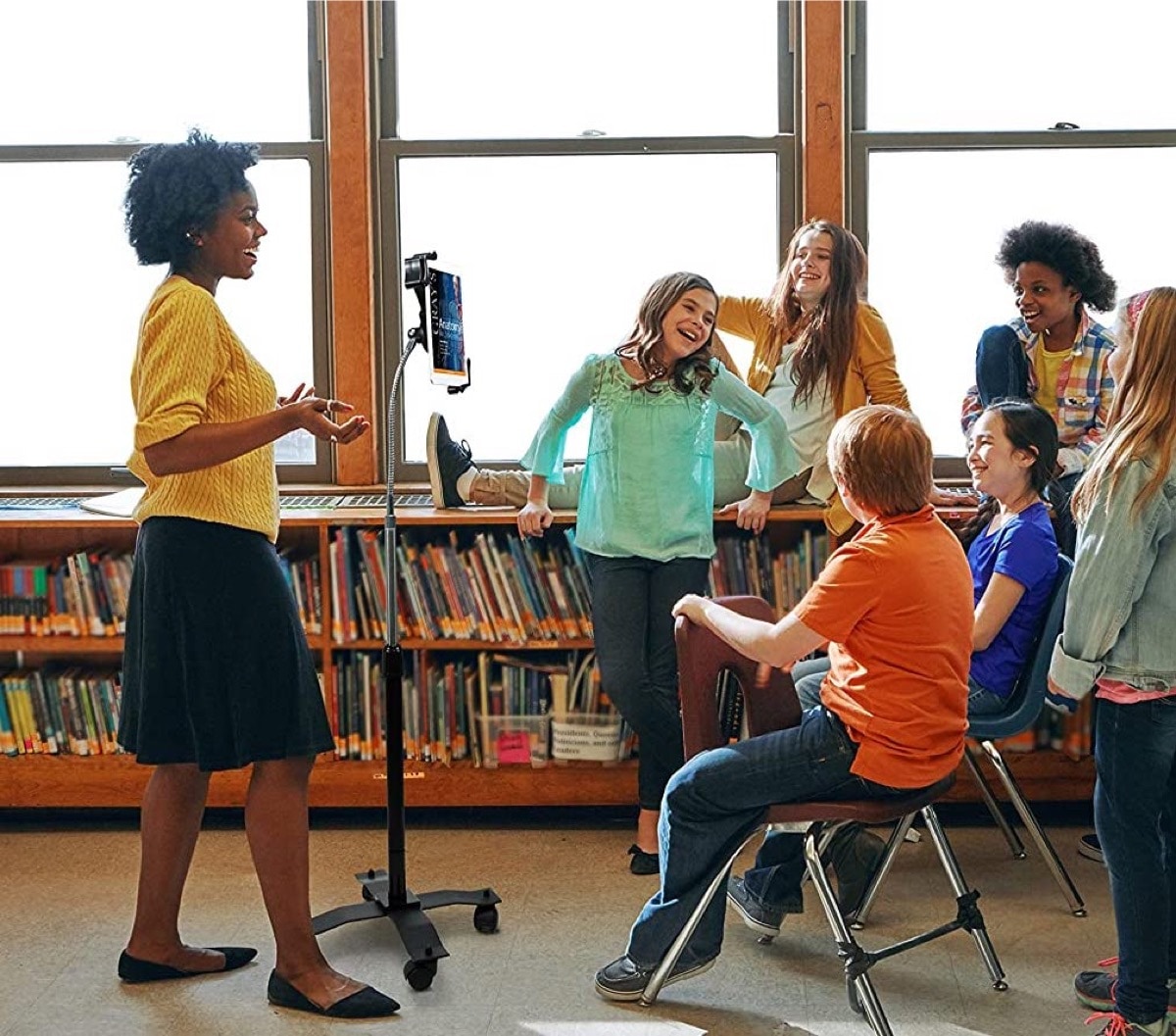 Rolling iPad floor stand for hands-free use