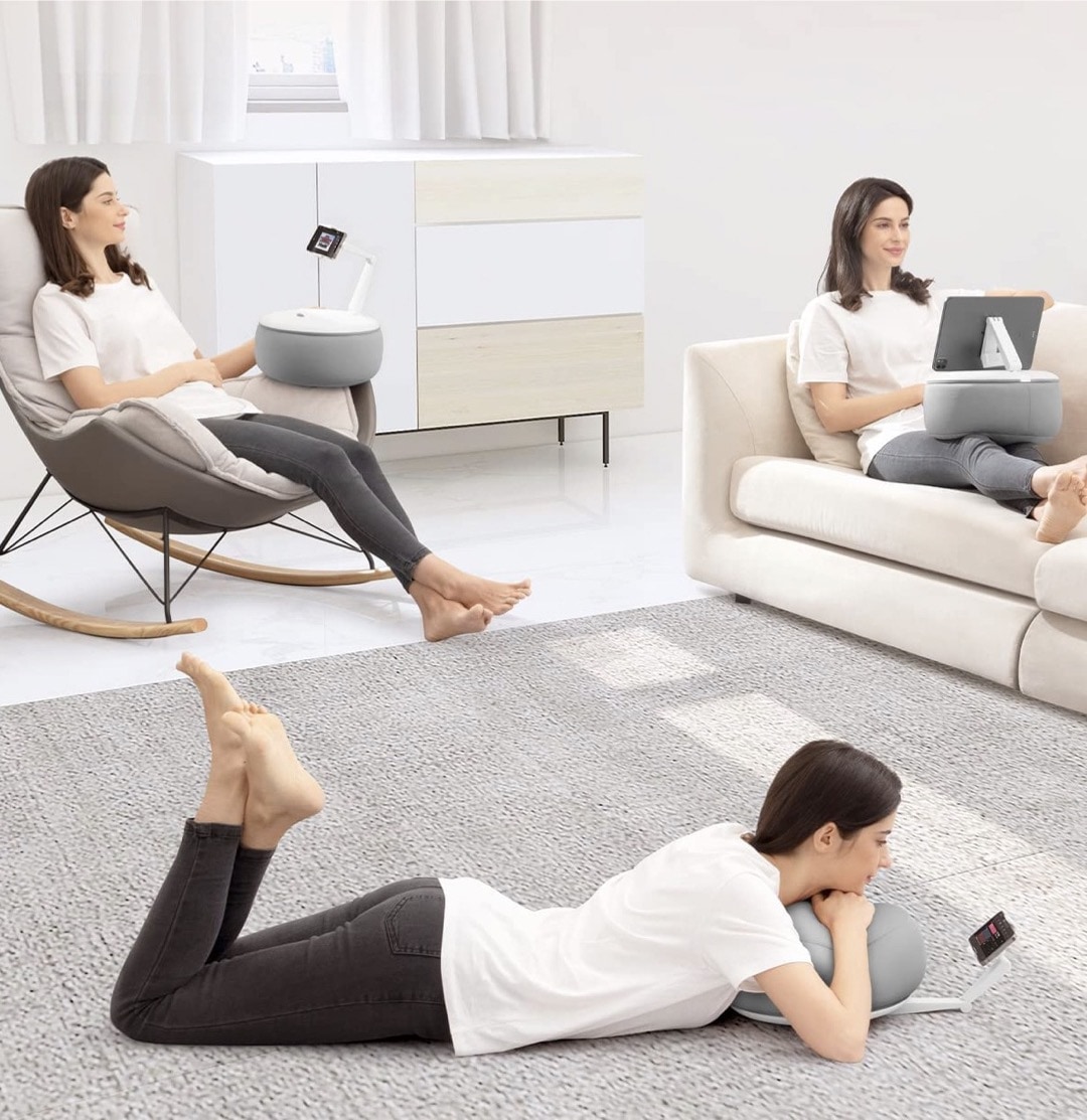 Innovative pillow stand with adjustable arm - compatible with iPad Air 5