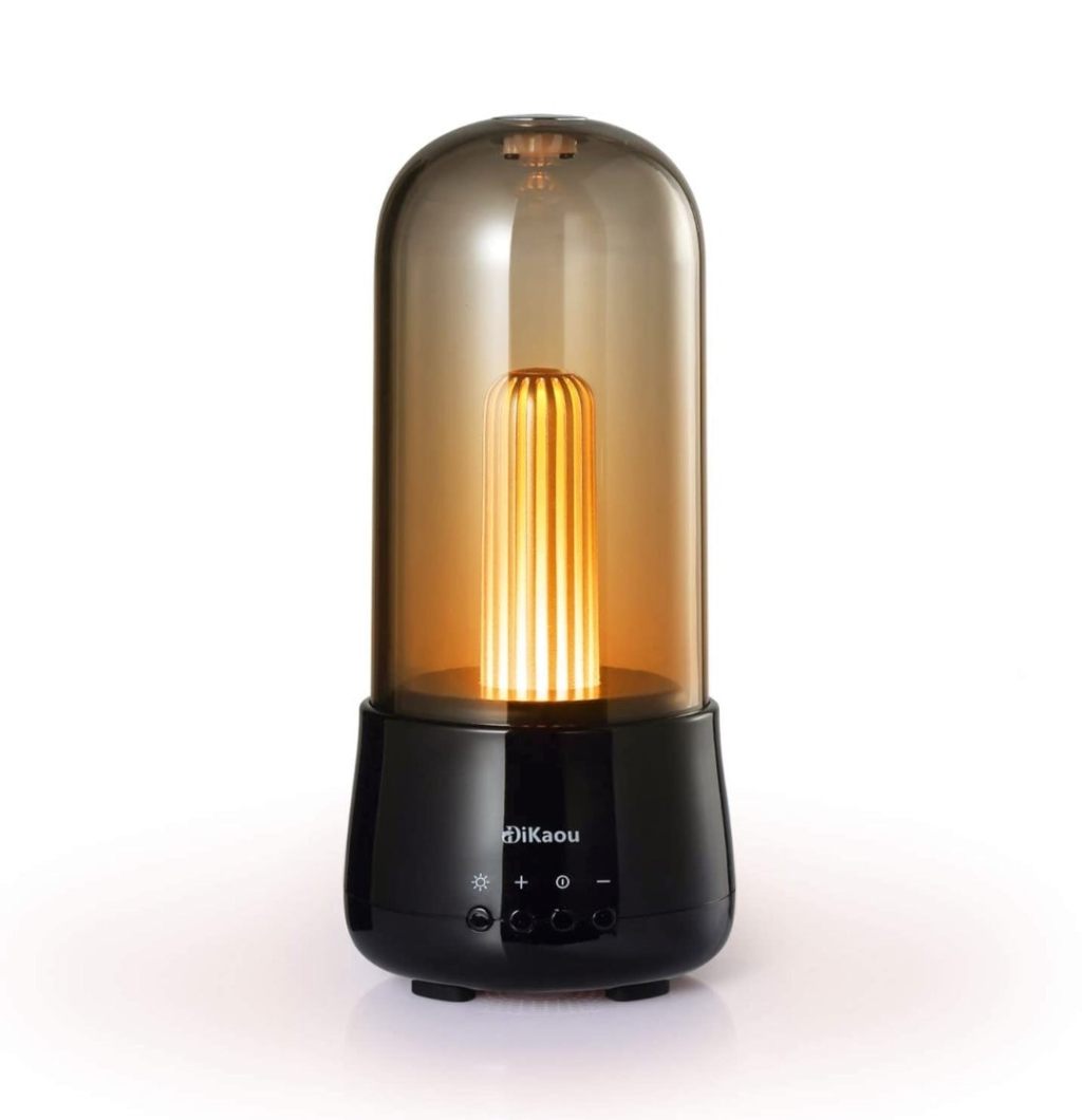 This steampunk lamp & speaker is a perfect gift for iPad and Kindle&nbsp;fans