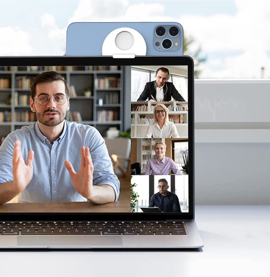 iPhone Continuity Camera mount for MagSafe charger